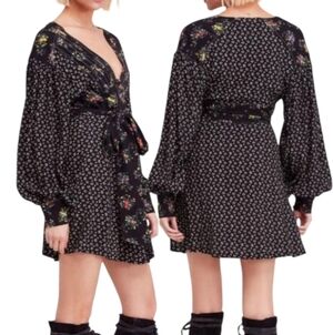 Free People Wonderland Mini Dress Black Floral Polka Dots Deep V Button-up Sz L